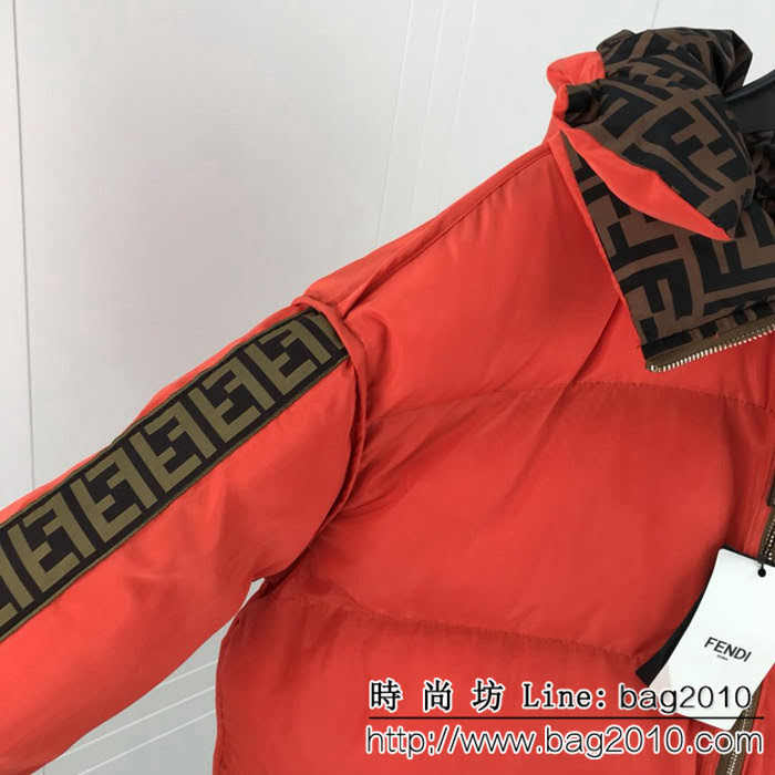 FENDI芬迪 18Fw秋冬新款 專櫃同步明星同款 FF圖案橙色 兩面穿棉服 寬鬆舒適麵包服 ydi2222